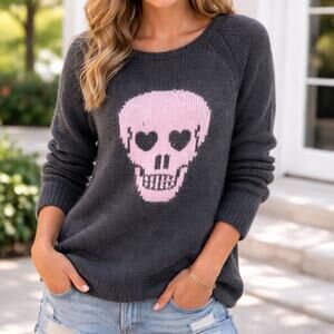 Wooden Ships Women's SZ M/L Mohair Wool Blend Gray Knit Sweater-Pink Skull